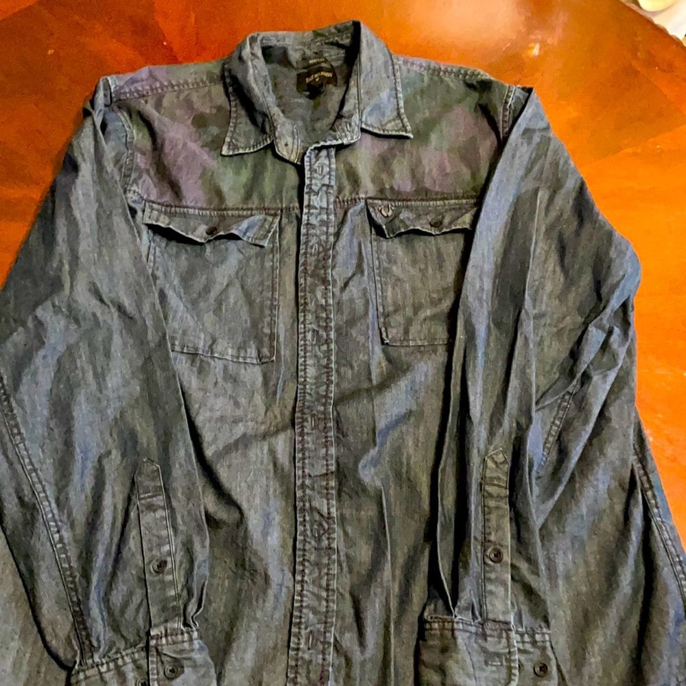 True religion button up e
